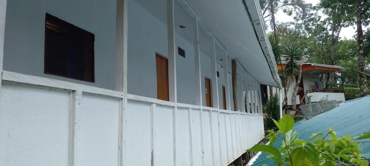 Pochote Lodge Guayabo  외부 사진